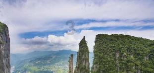 被困在殿堂的学生