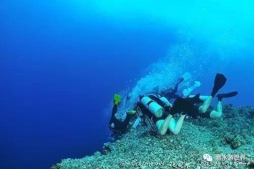 垦利区永安镇开展反邪教入户宣传活动