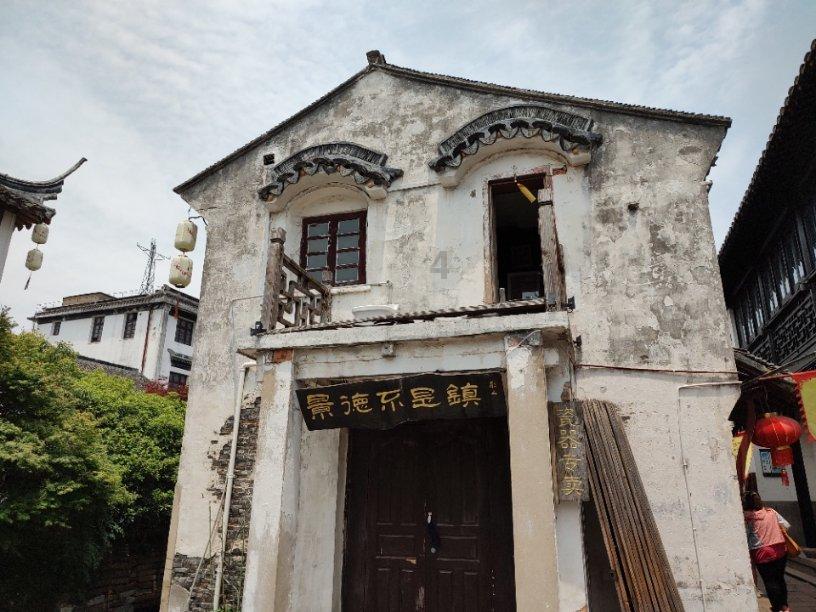 网友评选出烧烤界的四“霸”,我最喜欢烤生蚝,第一名实至名归